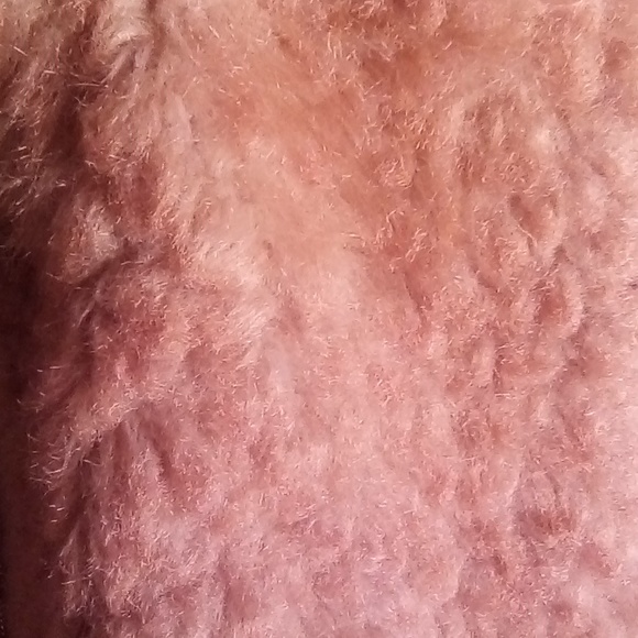 Kikit - Picture 2 of 4